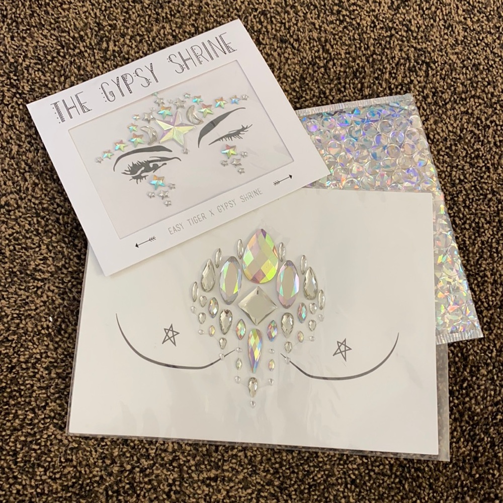 Gypsy Shrine Gems